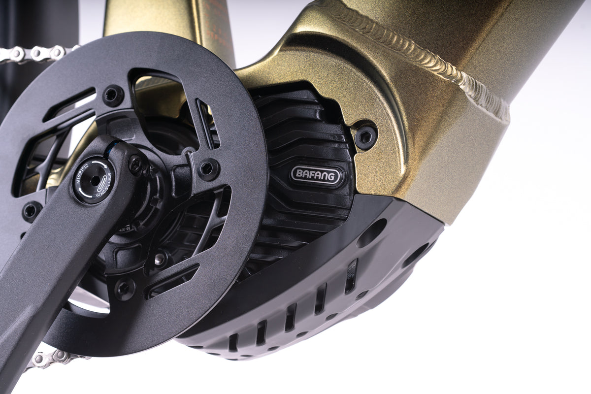 LEVIT RILATO SUV overstep goldengreen
