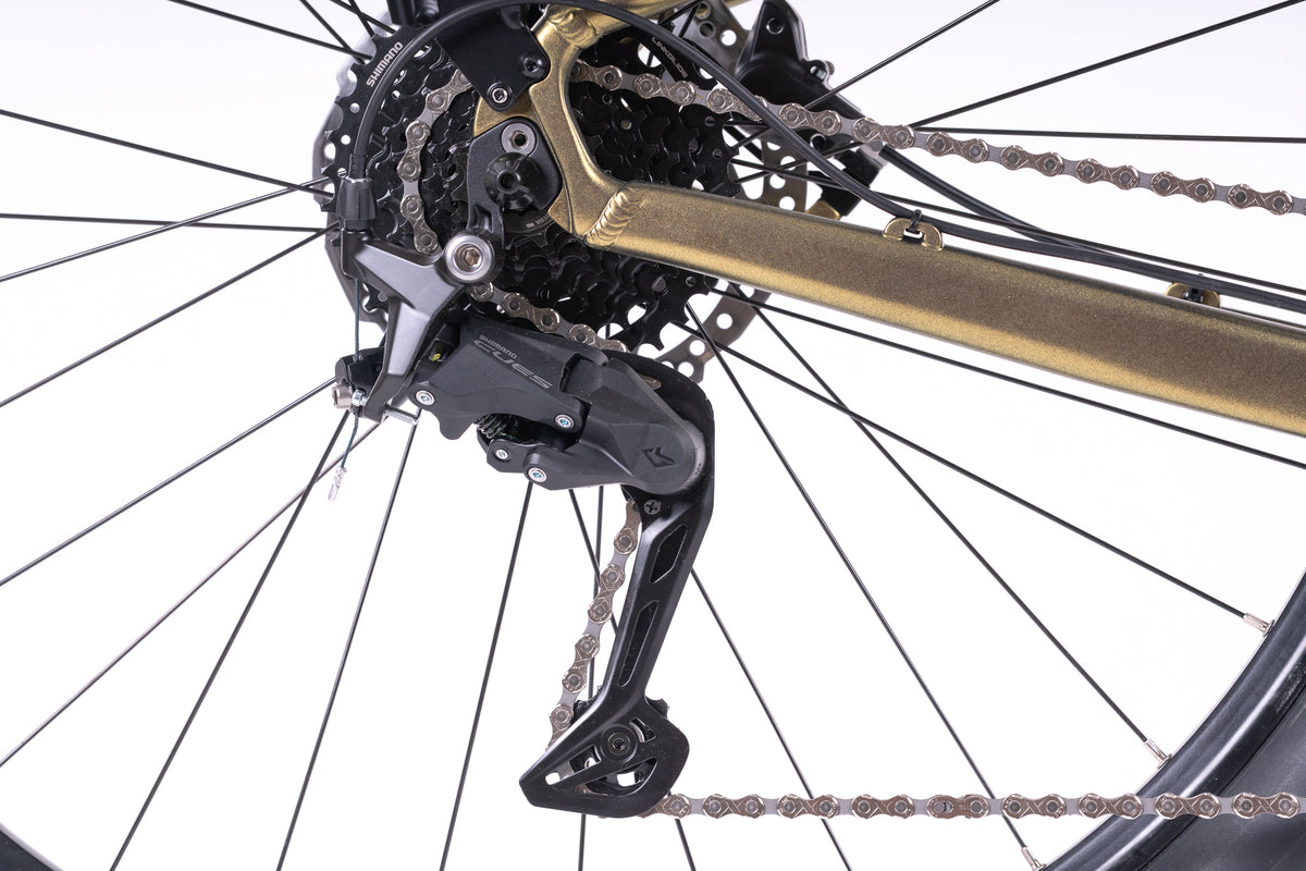 LEVIT RILATO SUV overstep goldengreen