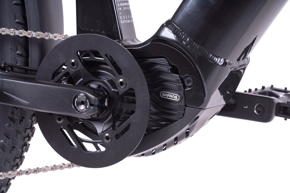 LEVIT RILATO SUV overstep black pearl